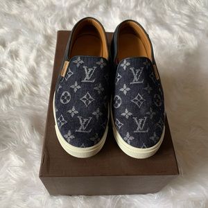 Louis Vuitton shoes size 7